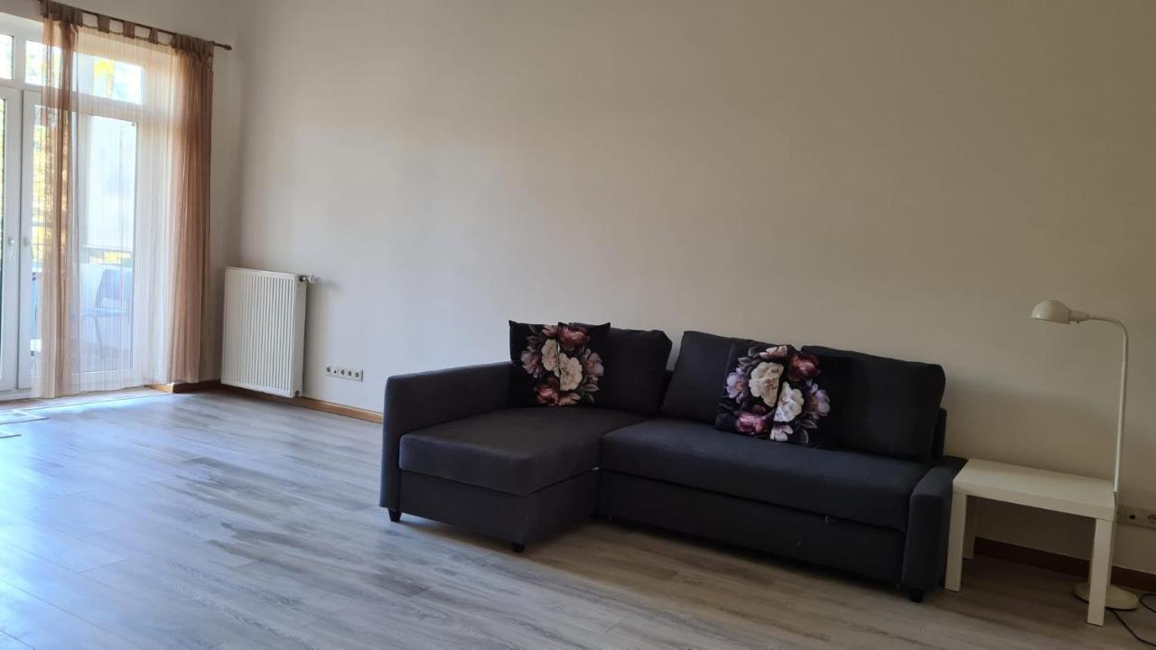Spacious Condo 5 Min To Jurmala Beach Екстериор снимка